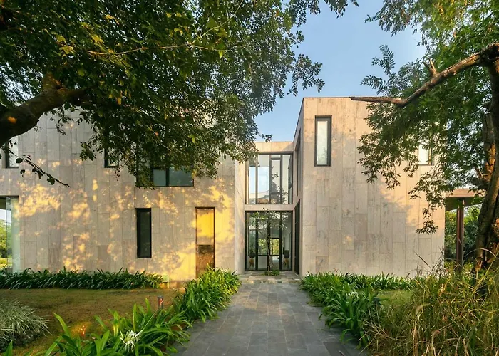 Stayvista At Pranaam The Luxury Collection Alibag